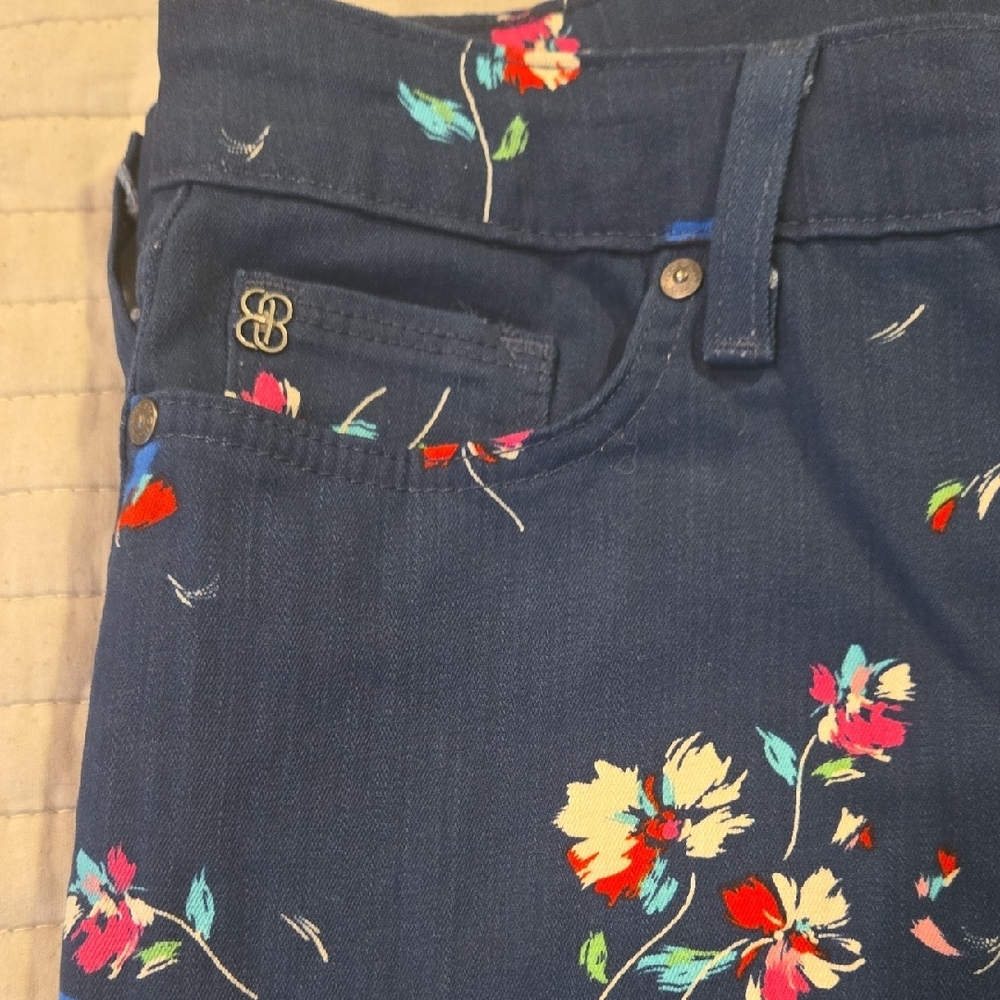 Bandolino Blue Ankle Cropped Stretch Denim Jeans with Floral Print-Size 10 - Picture 3 of 11